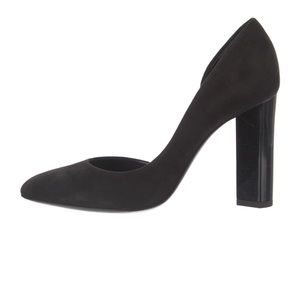 Beautiful high end designer D’orsay Pierre Hardy pumps. EUC